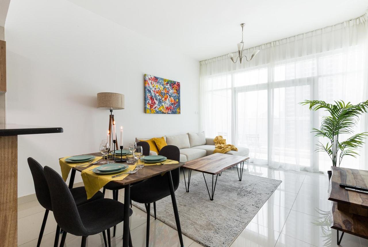Lovely Unit With Marina View Villa Dubai Exterior foto