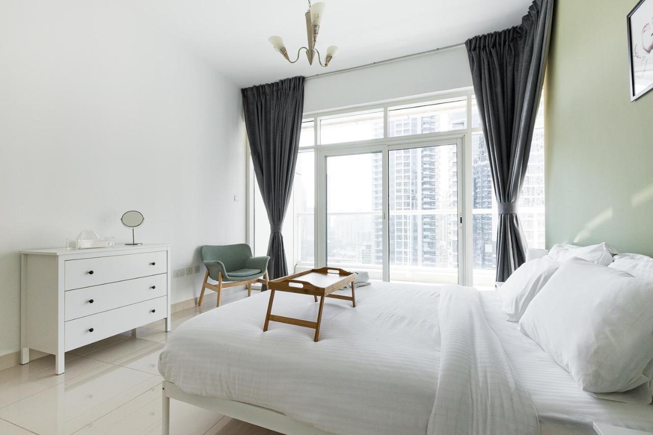 Lovely Unit With Marina View Villa Dubai Exterior foto
